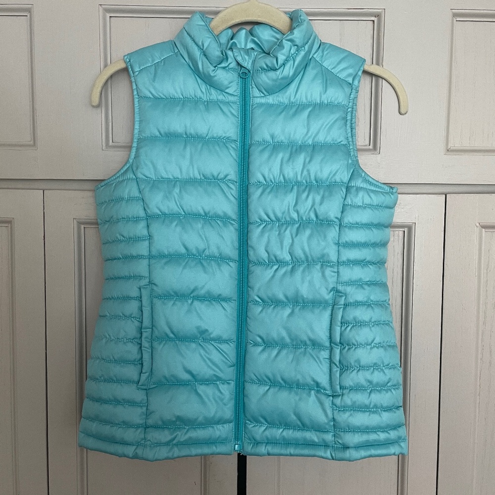 Girl’s aqua frost free sleeveless padded vest  siza 10-12